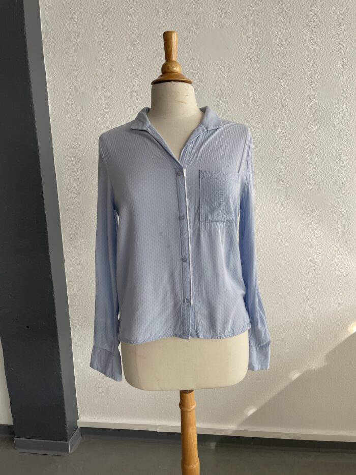 Chemise bleue ciel – Image 3